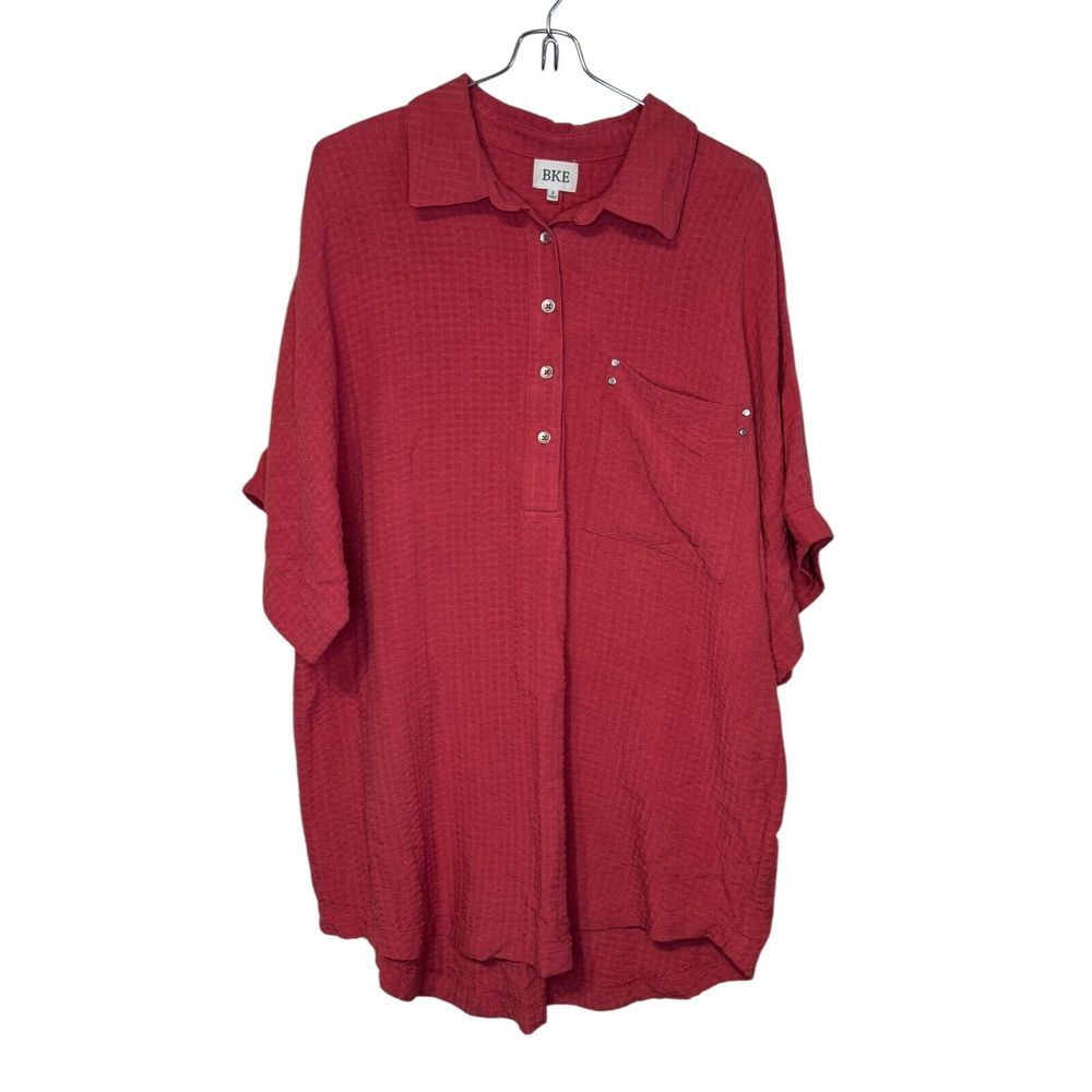 BKE Women Top Shirt Button Front Collar Pocket Short Sleeve Oversized Red‎ Small